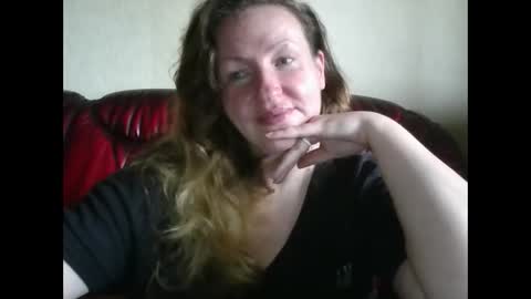 Snapshot of velvetdiamond chatting on 06/07/26, 03:16 velvetdiamond online show from 06/07/26, 03:16