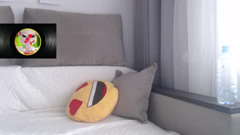 velvetmoon123 online show from 02/02/26, 09:41