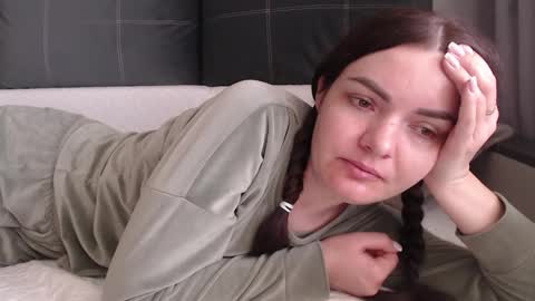 velvetmoon123 online show from 03/17/26, 08:06