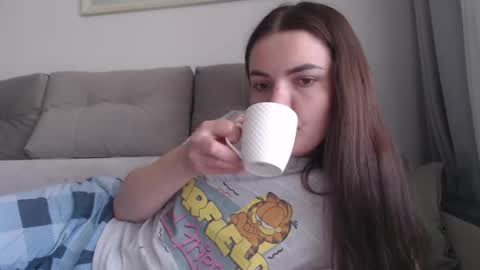 velvetmoon123 online show from 04/11/26, 06:51