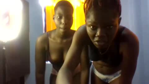 Erica online show from 05/15/26, 01:18