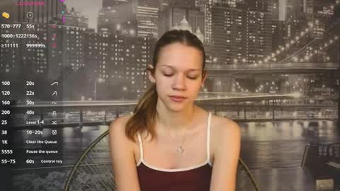 Kelly online show from 06/05/26, 07:36