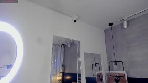 velvettease_ online show from 07/07/26, 12:53