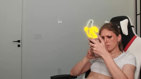 VelvetTGirl online show from 02/09/26, 08:29