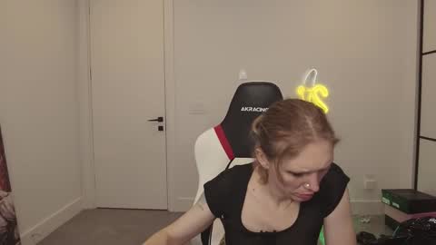 VelvetTGirl online show from 02/20/26, 02:41