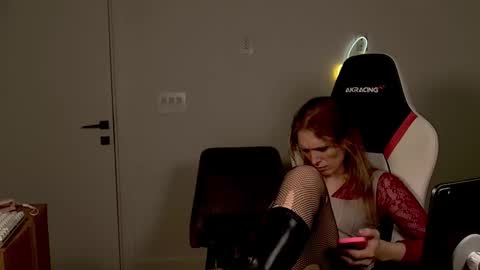 VelvetTGirl online show from 03/02/26, 05:08