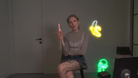 VelvetTGirl online show from 03/10/26, 04:28