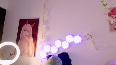 velvetvibes_ online show from 12/23/25, 01:47