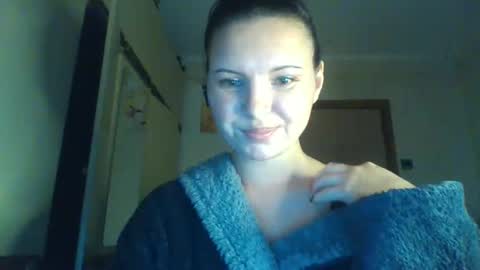 Snapshot of vendi_rassell8855 chatting on 10/23/25, 09:46 vendi rassell8855 online show from 10/23/25, 09:46
