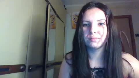 Snapshot of vendi_rassell8855 chatting on 02/04/26, 12:05 vendi rassell8855 online show from 02/04/26, 12:05