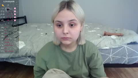 eva 3 online show from 12/15/25, 06:17