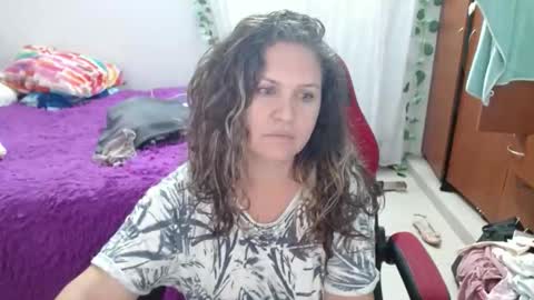 venecasexy44 online show from 04/12/26, 08:19