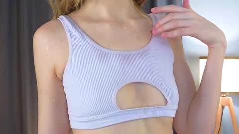 Venelopa online show from 02/18/25, 01:22