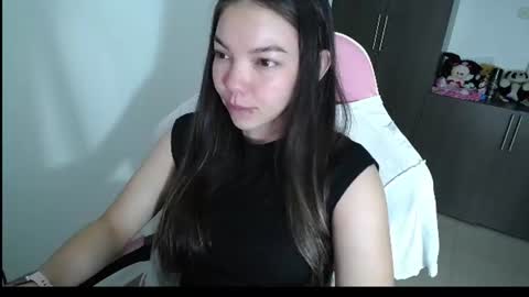Snapshot of venelope1 chatting on 07/01/26, 02:57 Venelope 3 online show from 07/01/26, 02:57