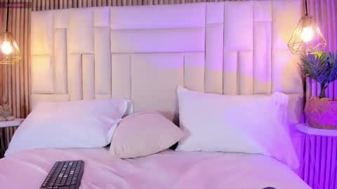 venez sofia  online show from 02/13/26, 11:01