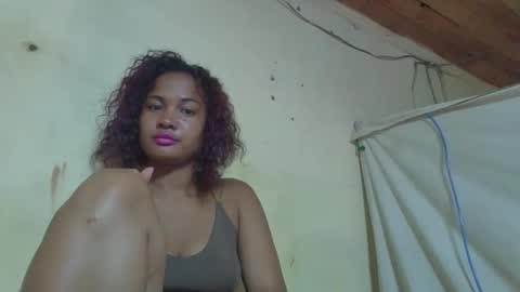 venisca online show from 03/05/26, 07:37