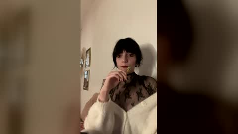 venom_goddess online show from 05/26/26, 08:49