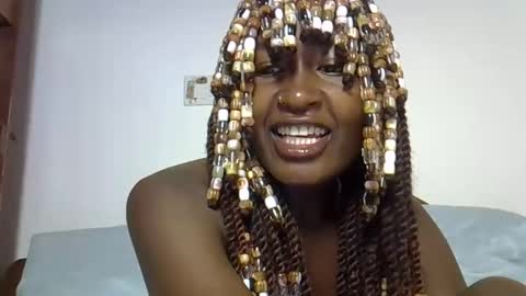 venom_kisses5050 online show from 02/18/26, 01:56