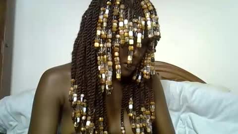 venom_kisses5050 online show from 02/19/26, 11:45