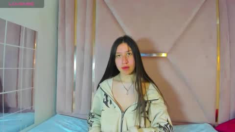 Snapshot of venurmorgan chatting on 12/14/25, 03:50 venurmorgan online show from 12/14/25, 03:50