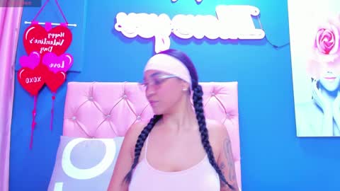 Snapshot of venus_0110 chatting on 02/20/25, 08:25 Venus Veracruz online show from 02/20/25, 08:25