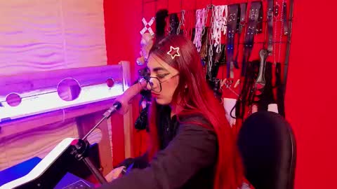 VENUS online show from 02/25/26, 12:15