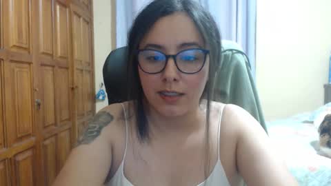 Snapshot of venus_cat_ chatting on 12/02/25, 01:55 Venus online show from 12/02/25, 01:55