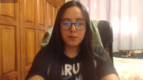 Snapshot of venus_cat_ chatting on 12/13/25, 08:47 Venus online show from 12/13/25, 08:47