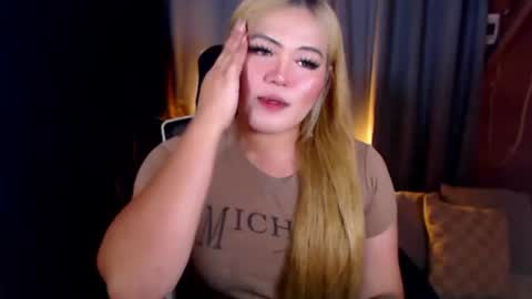 I am Colly Your mystery girl online show from 07/21/26, 12:57