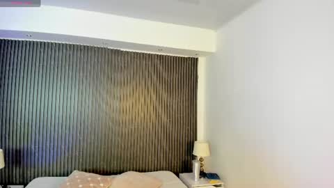 Snapshot of venus_cooperr chatting on 07/02/26, 11:27 Venus Cooperr online show from 07/02/26, 11:27