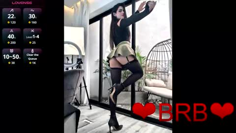 Snapshot of venus_flame chatting on 02/02/26, 11:31 VENUS online show from 02/02/26, 11:31