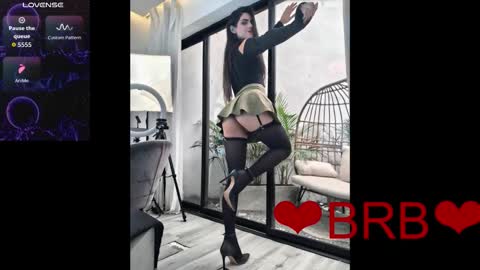 Snapshot of venus_flame chatting on 03/01/26, 01:57 VENUS online show from 03/01/26, 01:57