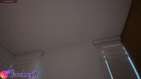 Venus online show from 09/16/25, 10:22