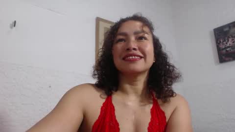 venus_lov online show from 11/15/25, 11:29