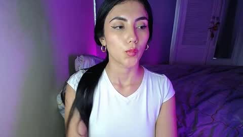 Snapshot of venus_starmodel chatting on 12/23/24, 10:23 Venus online show from 12/23/24, 10:23