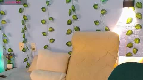 Catalina online show from 10/19/25, 01:28