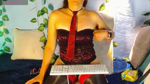 Snapshot of venus_swet chatting on 05/24/26, 12:59 Catalina online show from 05/24/26, 12:59