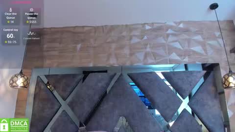 Venus online show from 12/20/25, 12:45