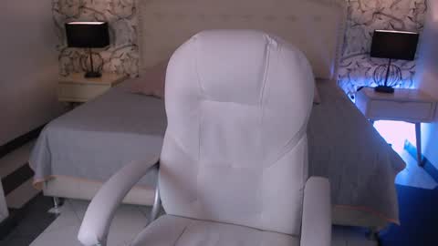 Venus  online show from 06/04/26, 12:33