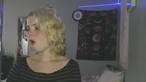 Miss Venus online show from 11/14/25, 02:38