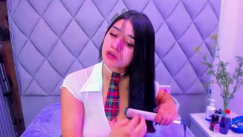 Venusowen  online show from 10/16/25, 01:01