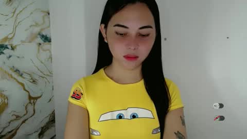 Snapshot of veola_sexy chatting on 04/10/26, 07:51 veola_sexy online show from 04/10/26, 07:51