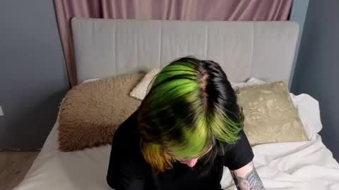 Erica online show from 10/20/25, 08:20