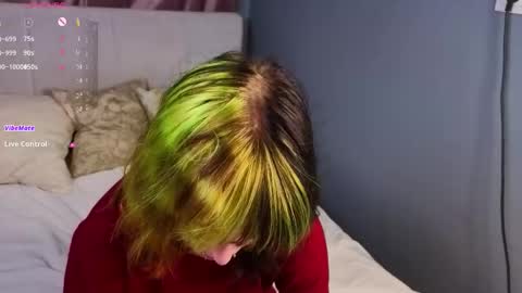 Erica online show from 11/13/25, 08:08