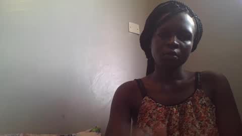 vera_bright online show from 02/12/25, 09:31