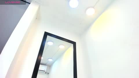 vera online show from 03/24/26, 11:59