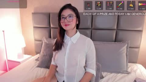 Snapshot of vera_price_ chatting on 05/08/26, 01:27 Vera online show from 05/08/26, 01:27