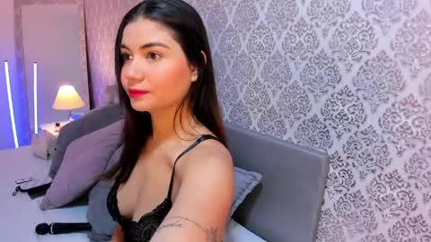 Snapshot of vera_price_ chatting on 06/07/26, 12:42 Vera online show from 06/07/26, 12:42