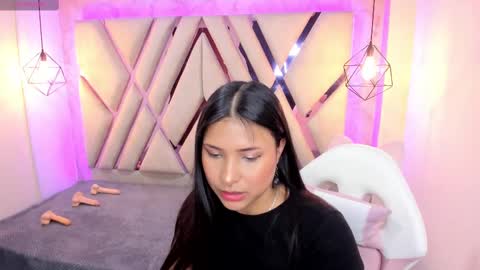 Domelipa  online show from 12/04/24, 06:39