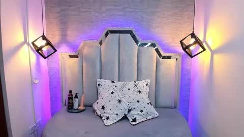 Domelipa  online show from 01/09/26, 11:57